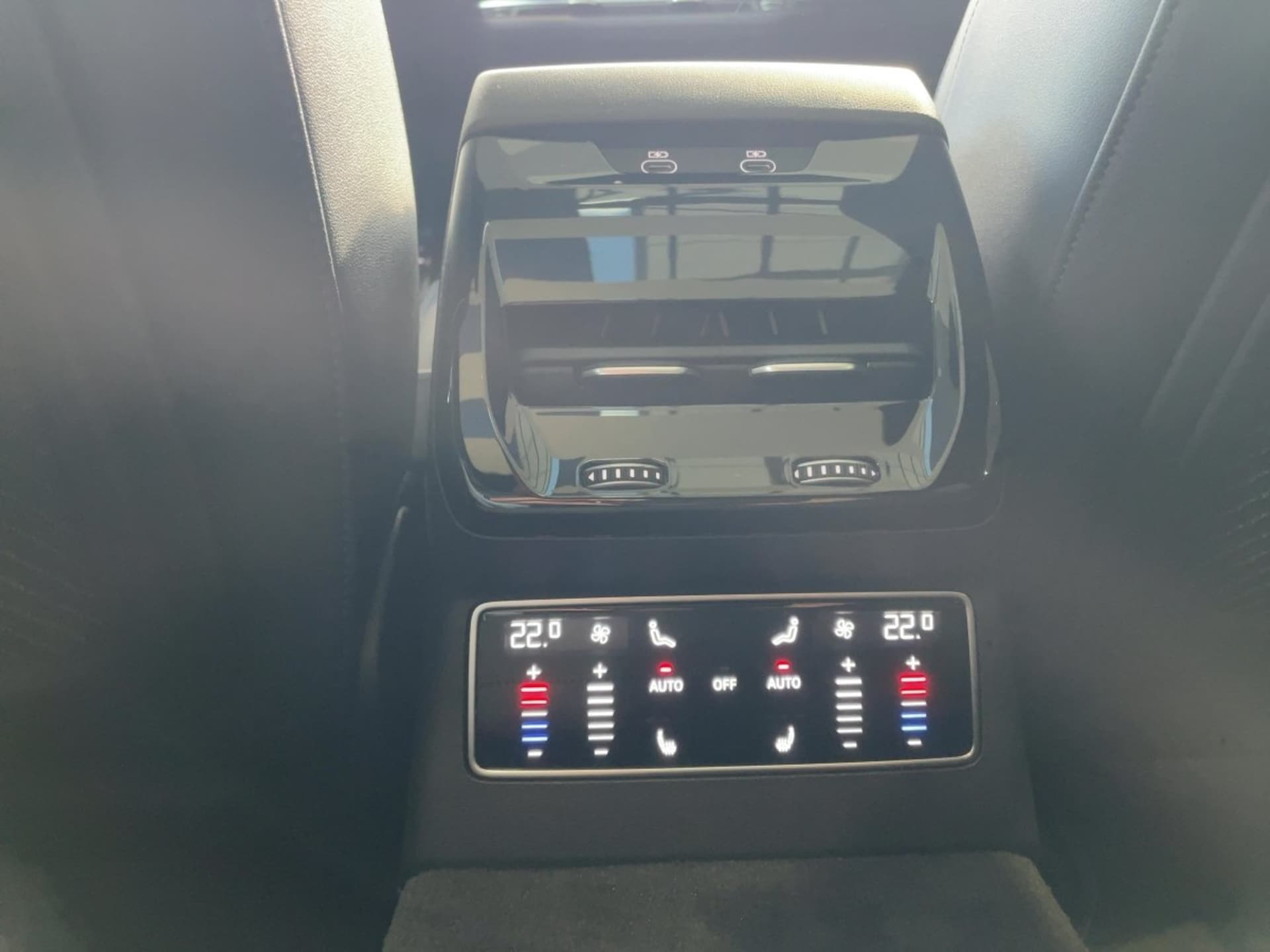 Audi A6 Avant edition one