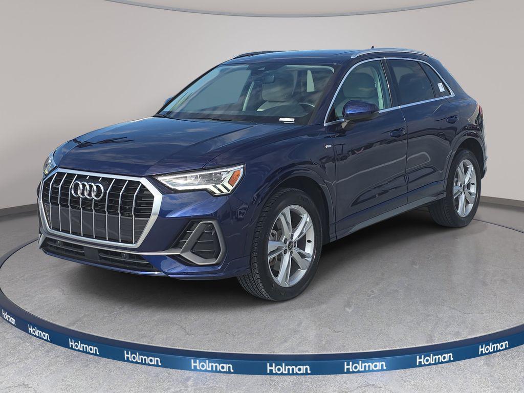 2024 Audi Q3 45 TFSI S Line Premium quattro's photo