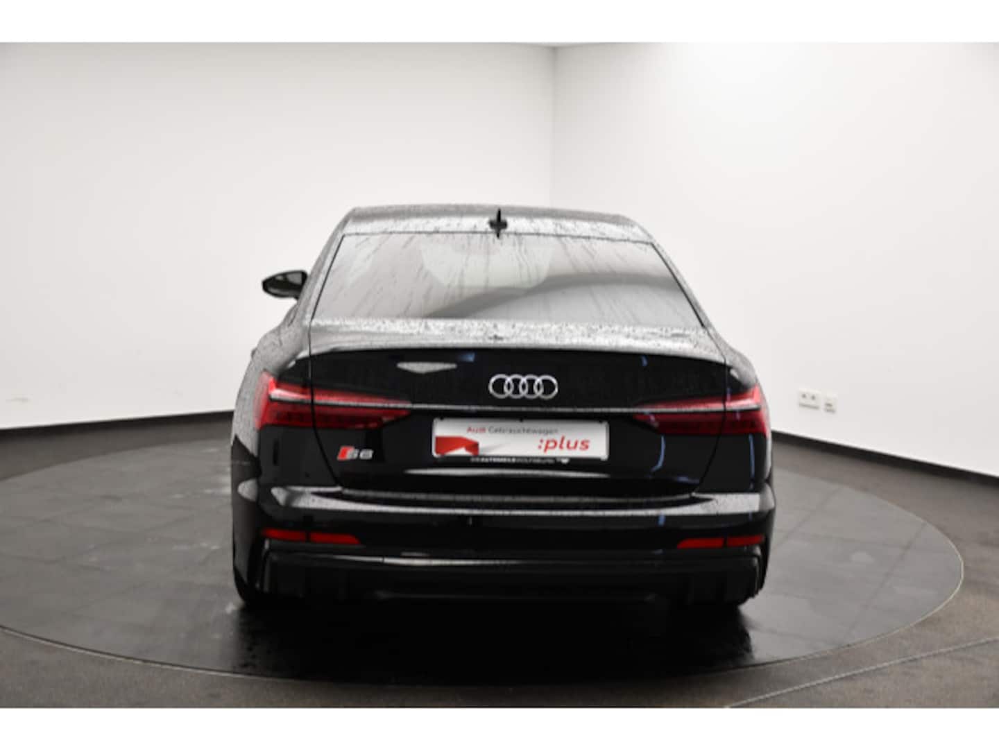 Bild über Audi S6 Limousine TDI quattro tiptronic - für weitere Informationen kontaktieren Sie den Audi Partner