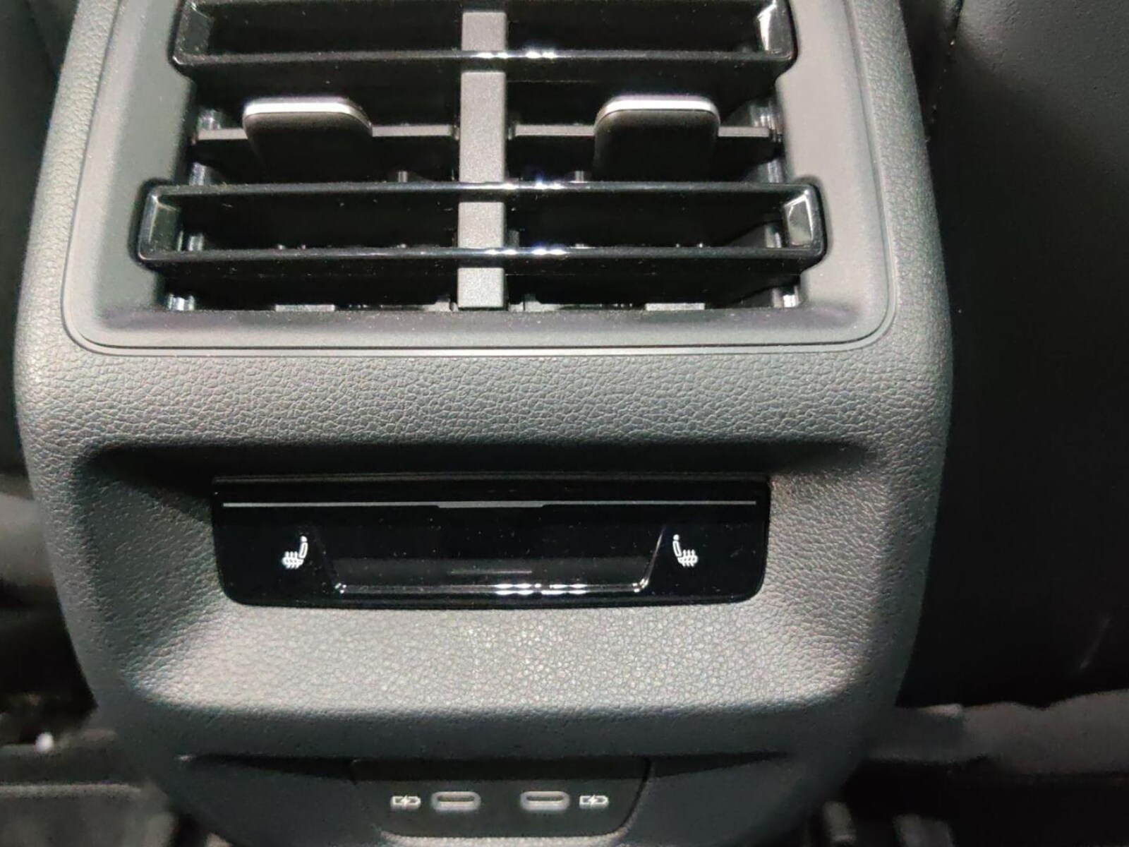 Volkswagen Tiguan – Bild 20