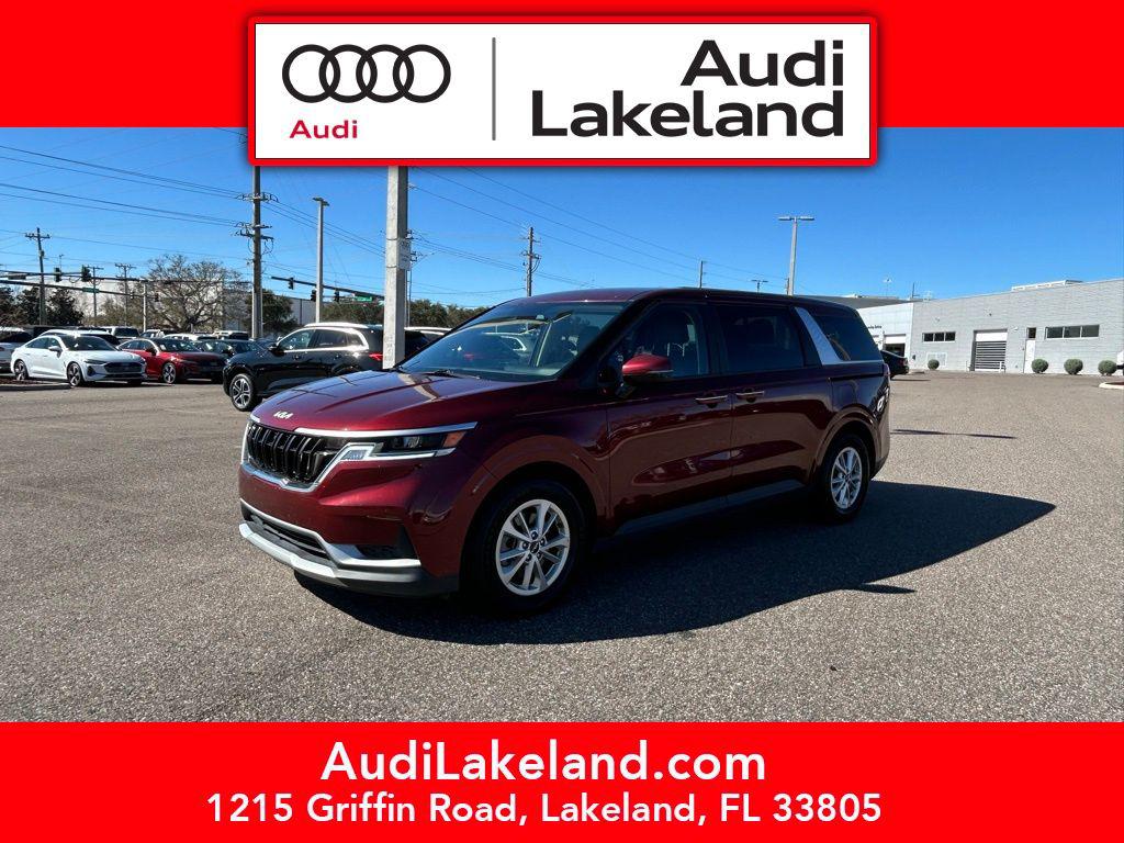 2024 Kia Sedona LX Seat Pkg's photo