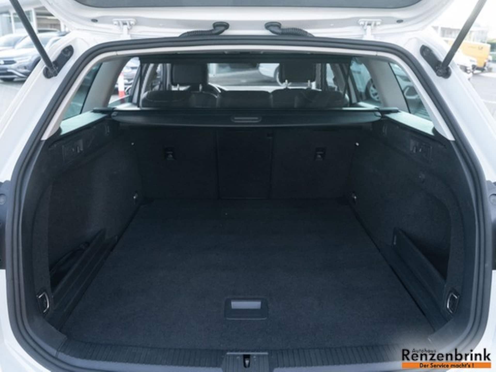 Volkswagen Passat Variant Elegance