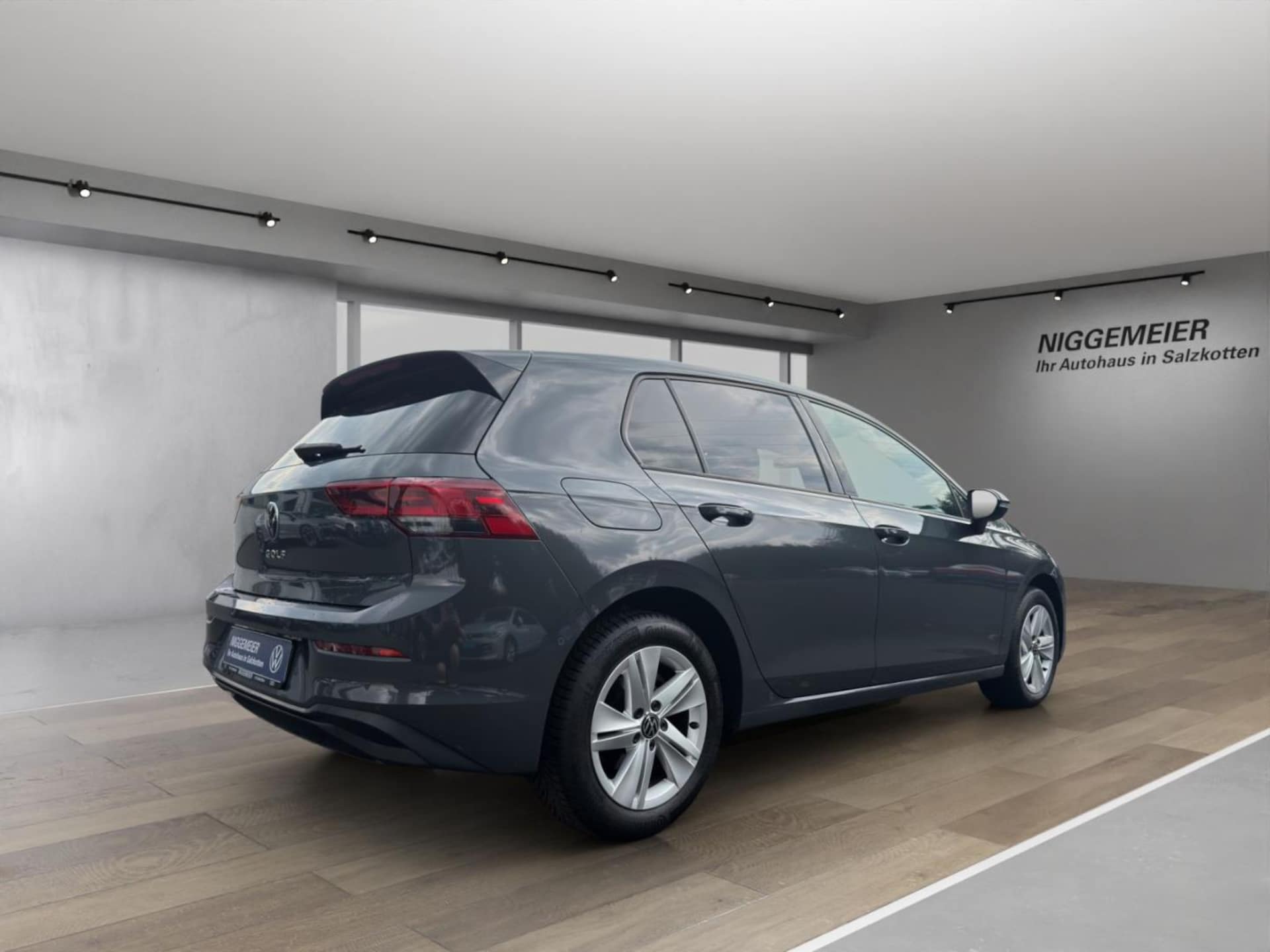 Volkswagen Golf Life