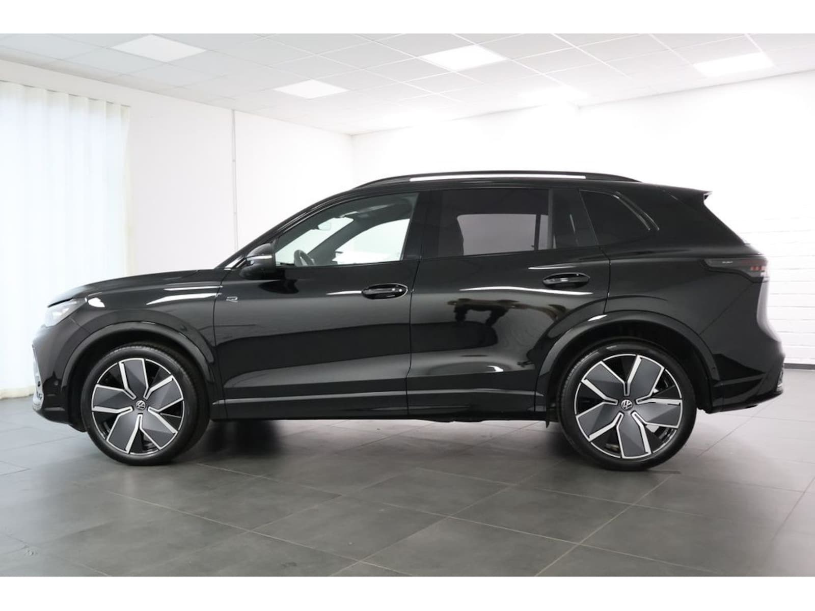 Volkswagen Tiguan – Bild 7