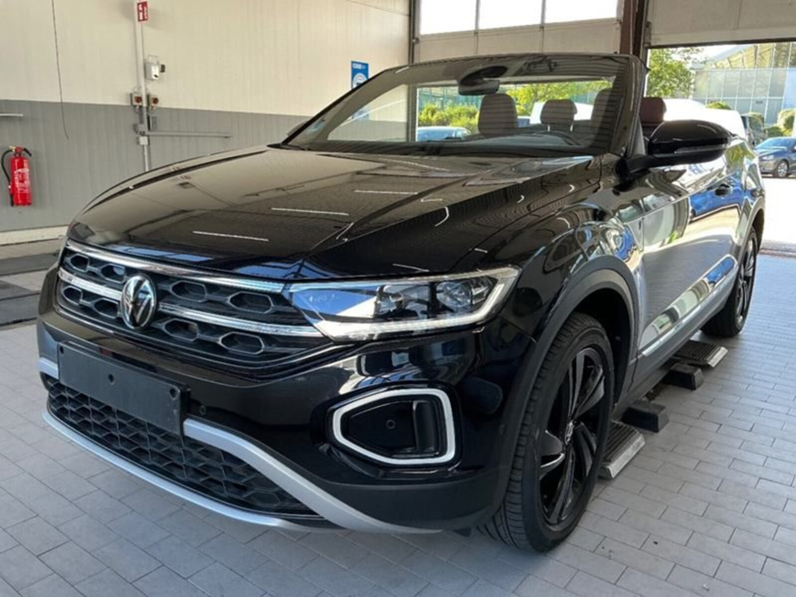 Volkswagen T-Roc Cabriolet – Bild 2