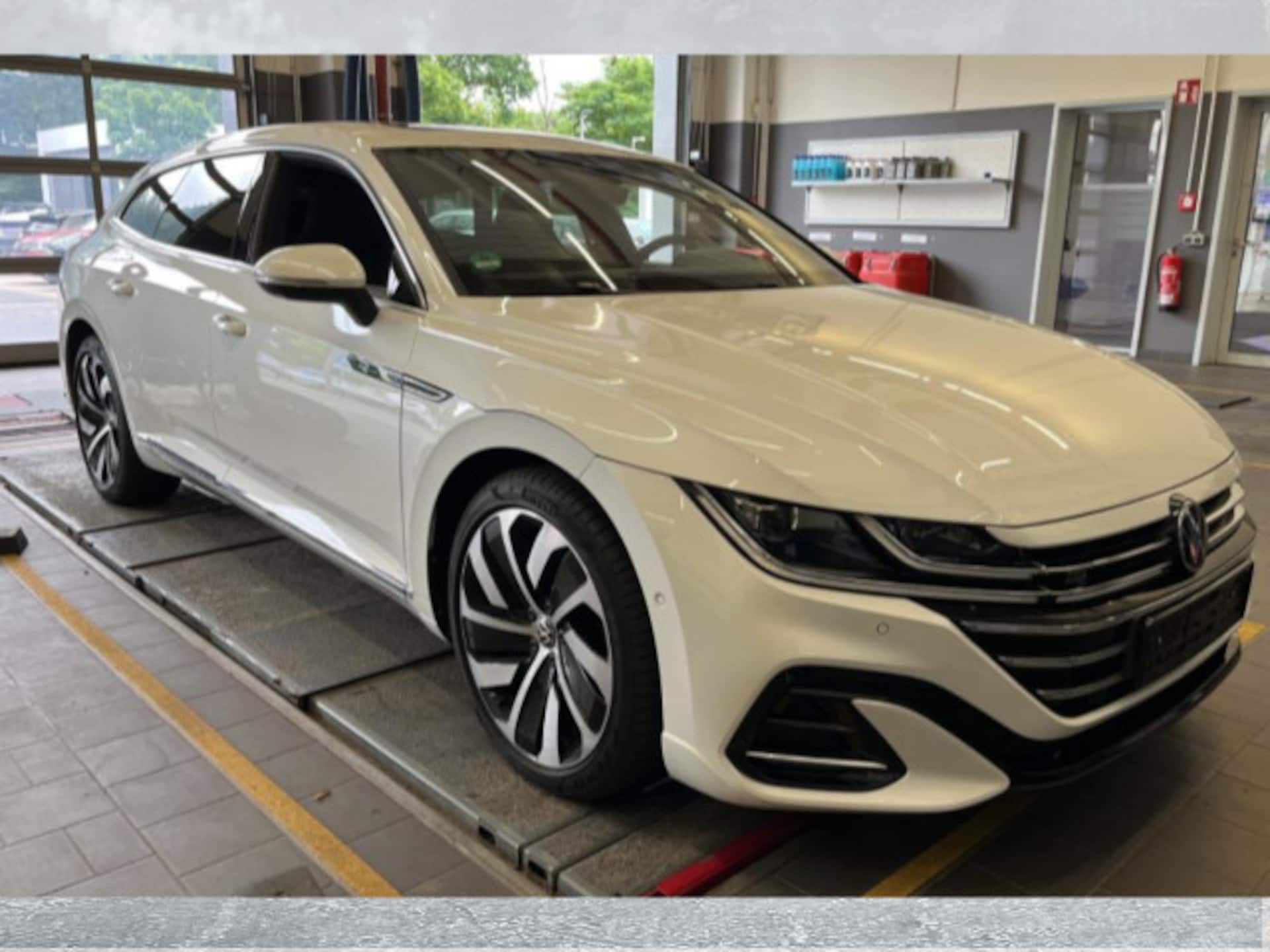 Volkswagen Arteon Shooting Brake R-Line