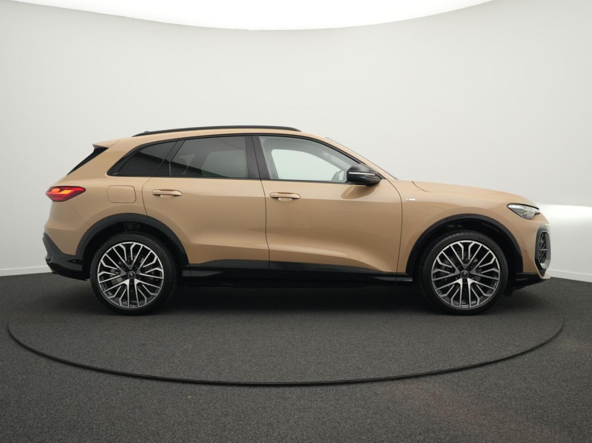 Audi Q5 SUV edition one