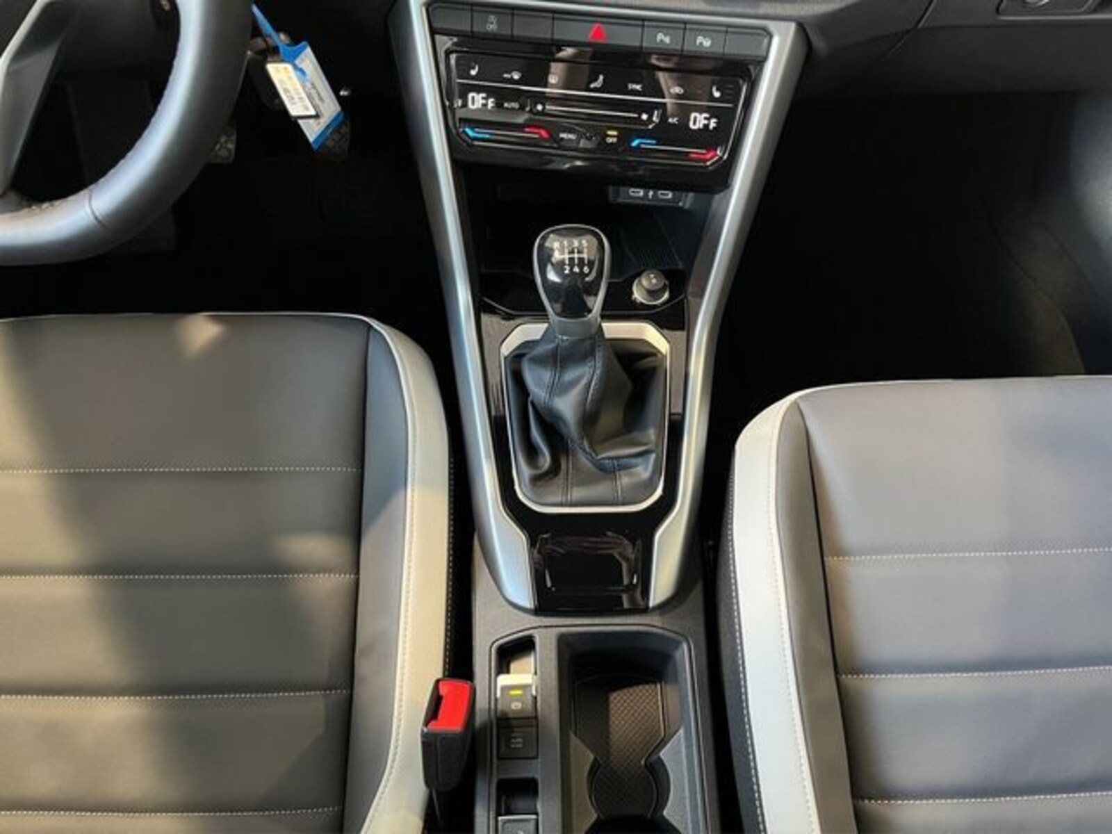 Volkswagen T-Roc Cabriolet – Bild 16