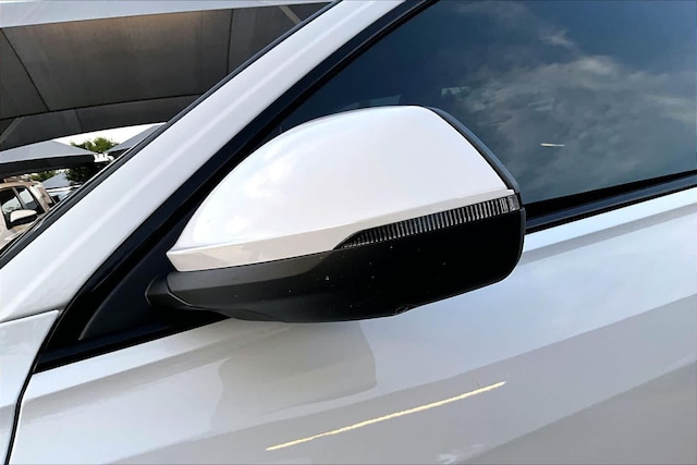 2026 Audi Q8 Premium Plus - Photo 15