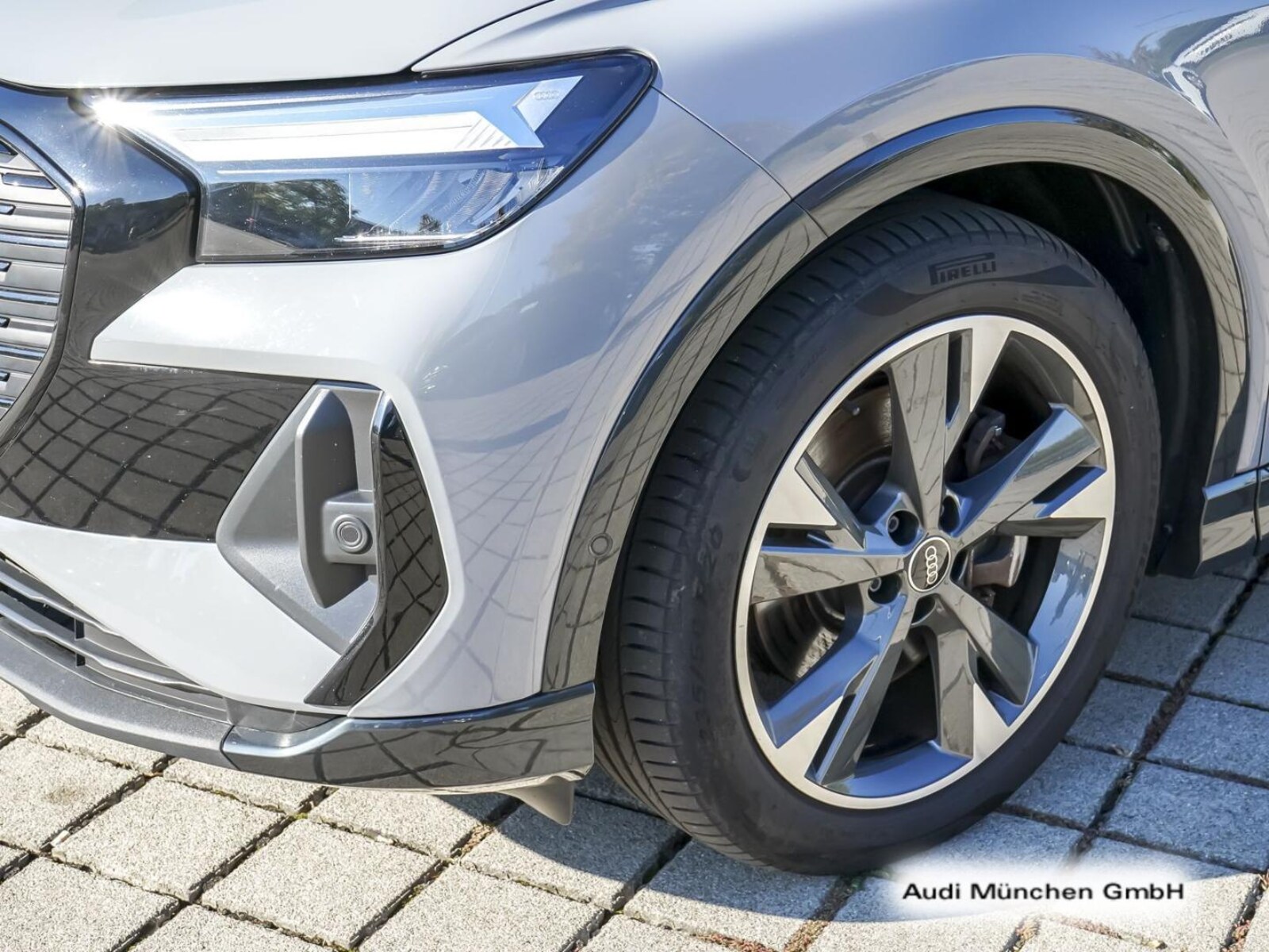Audi Q4 Sportback e-tron – Bild 8