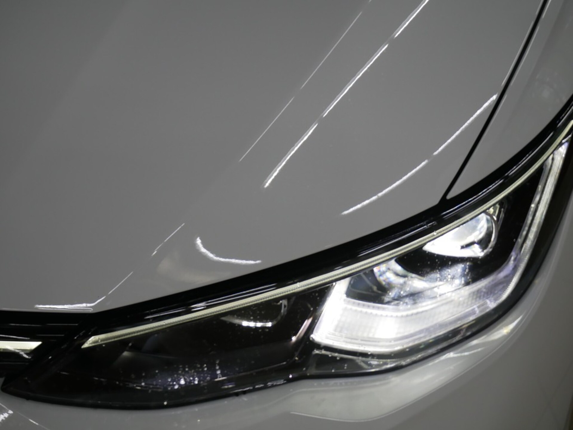 Volkswagen Golf Variant R-Line