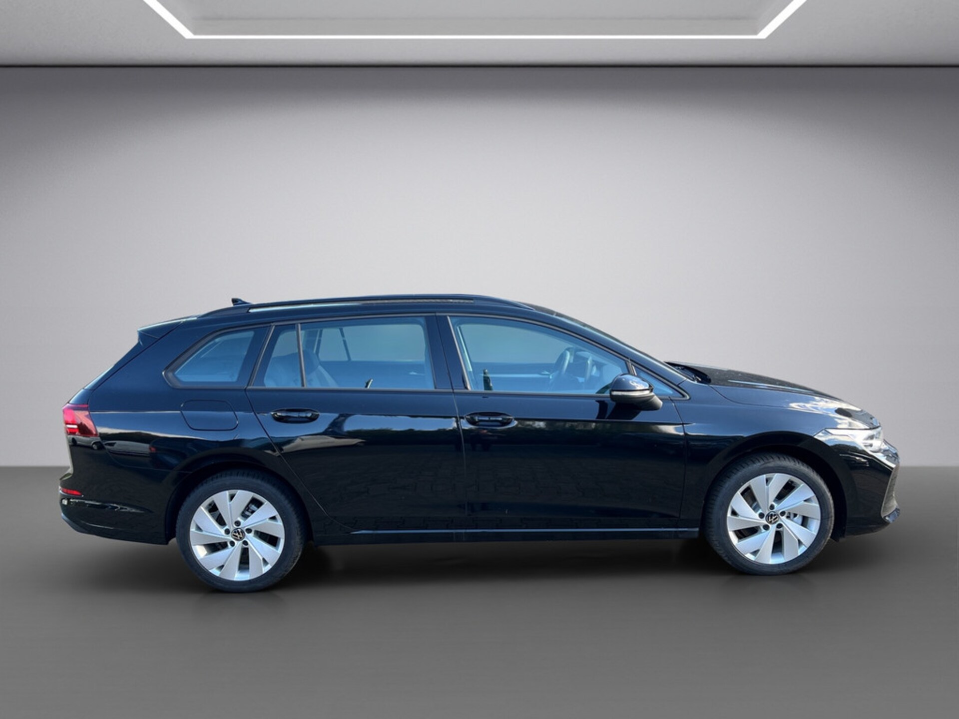 Volkswagen Golf Variant Life