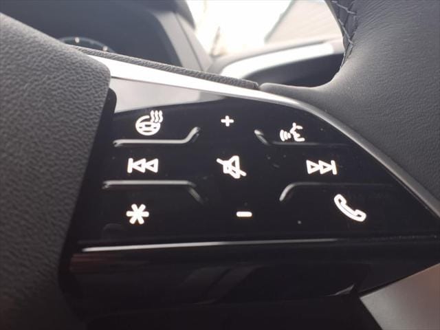 2025 Audi Q4 e-tron Premium Plus - Photo 17