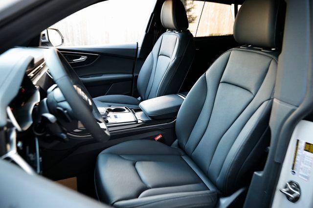 2026 Audi Q8 Premium Plus - Photo 18