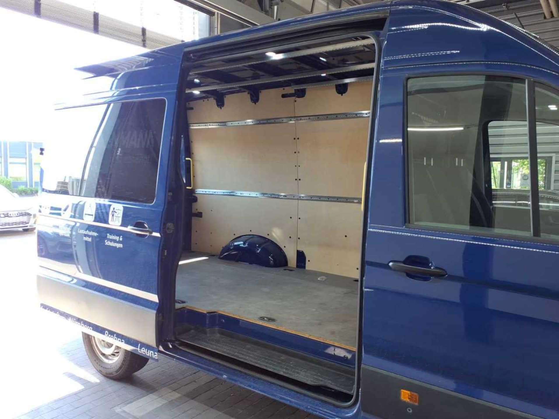 Volkswagen Crafter Kasten mittlerer Radstand