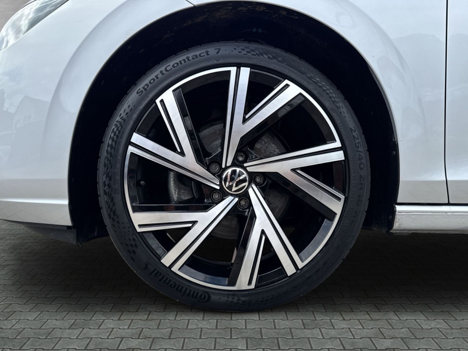 Volkswagen Golf Variant Life
