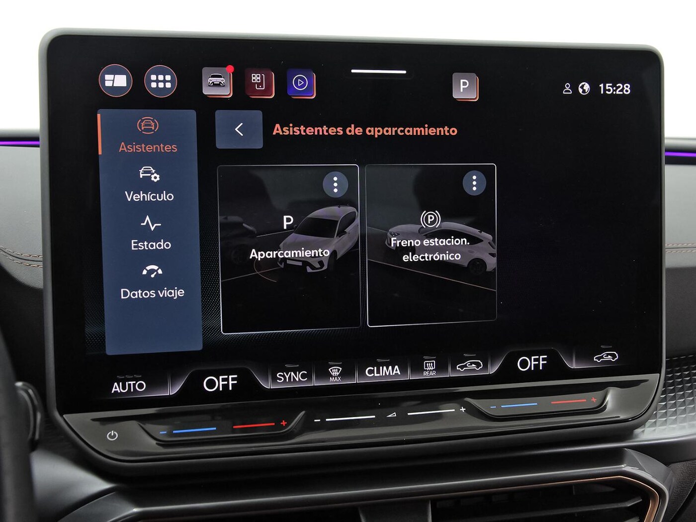 CUPRA Leon León 1.5 TSI 110 kW (150 CV) — photo 25