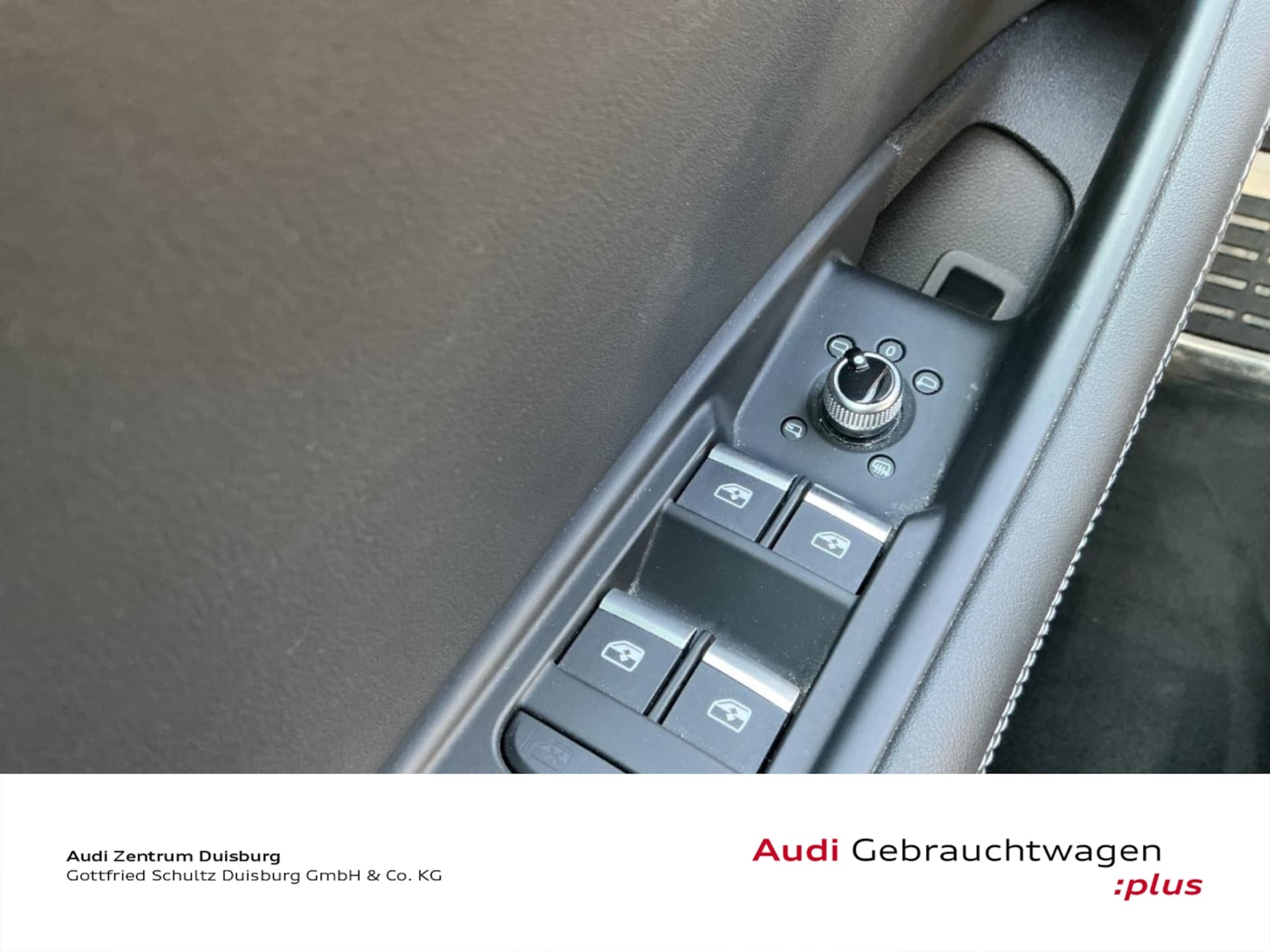 Audi A4 Avant S line