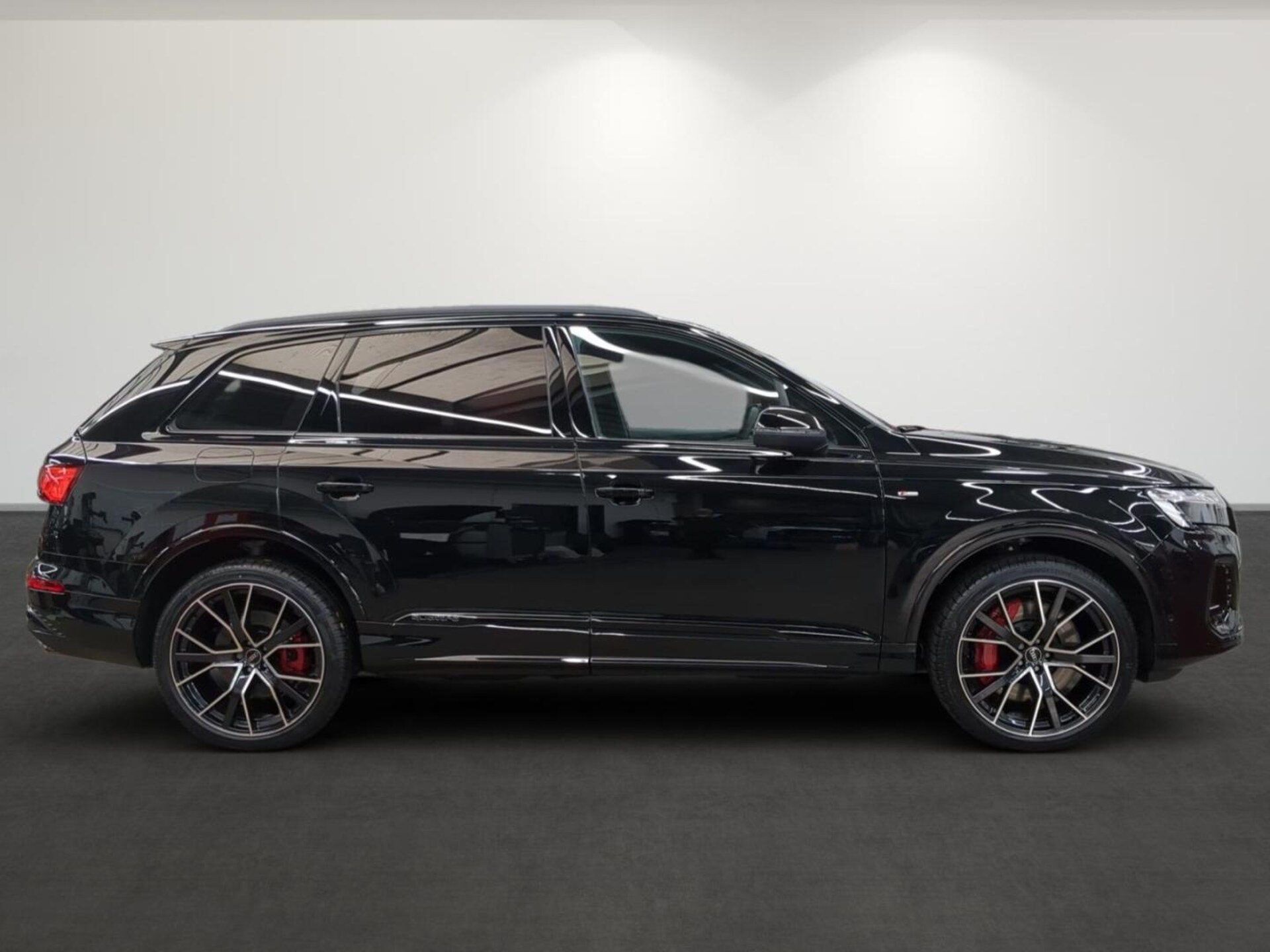 Audi Q7 SUV TFSI e S line