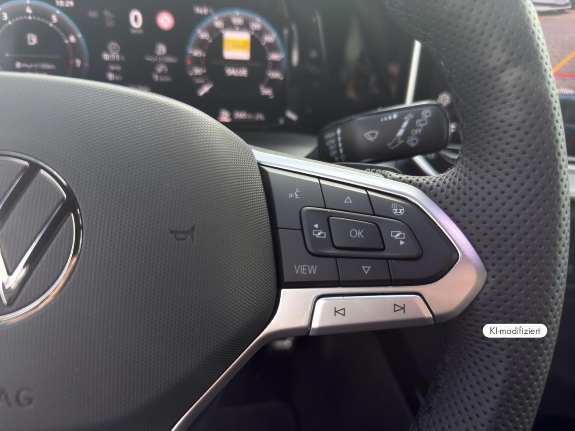 Volkswagen Golf Variant R-Line