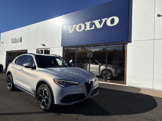 2023 Alfa Romeo Stelvio