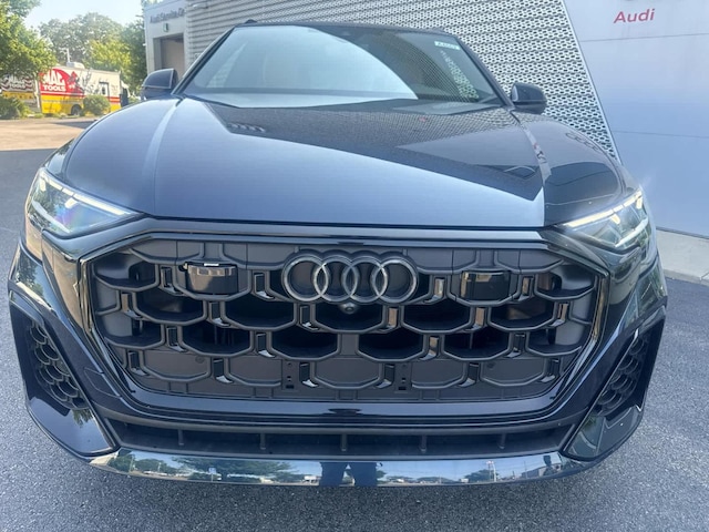2026 Audi Q8