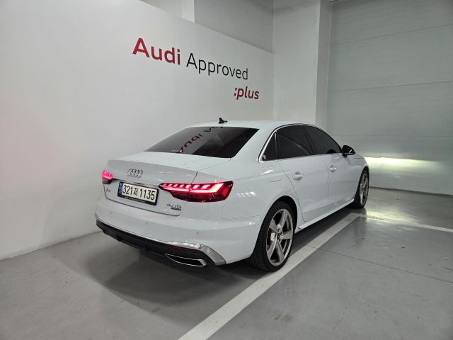 Audi A4 3