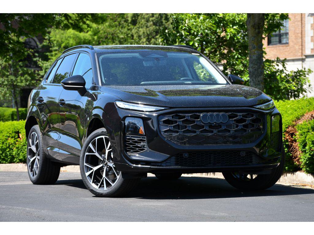 2026 Audi Q3 S line quattro's photo