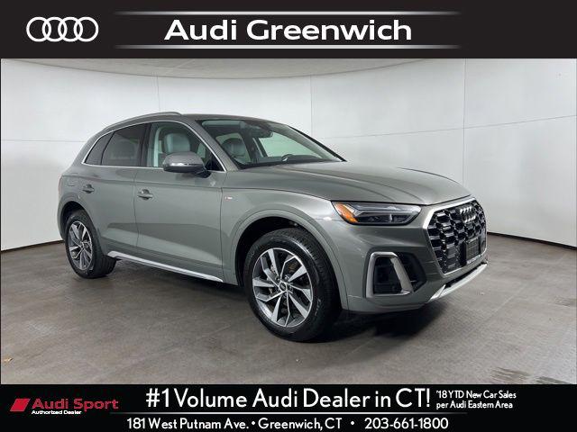 2023 Audi Q5 45 Premium Plus's photo