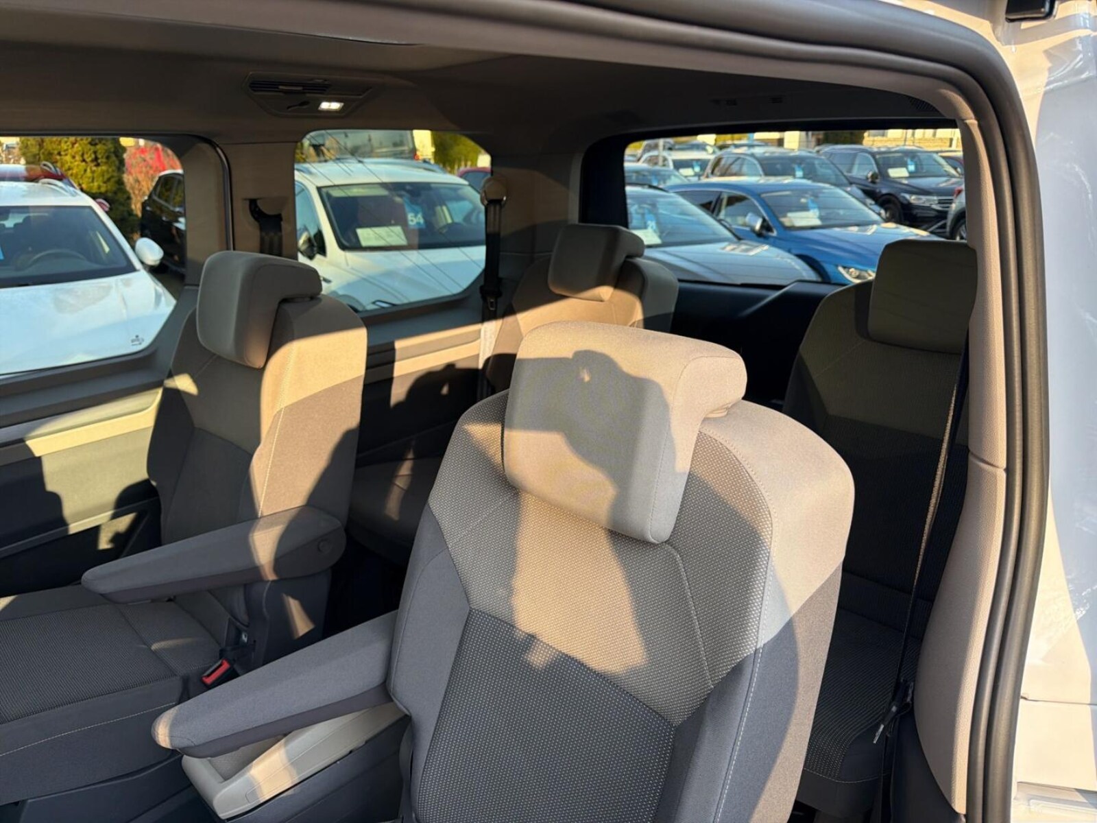 Volkswagen Multivan – Bild 8