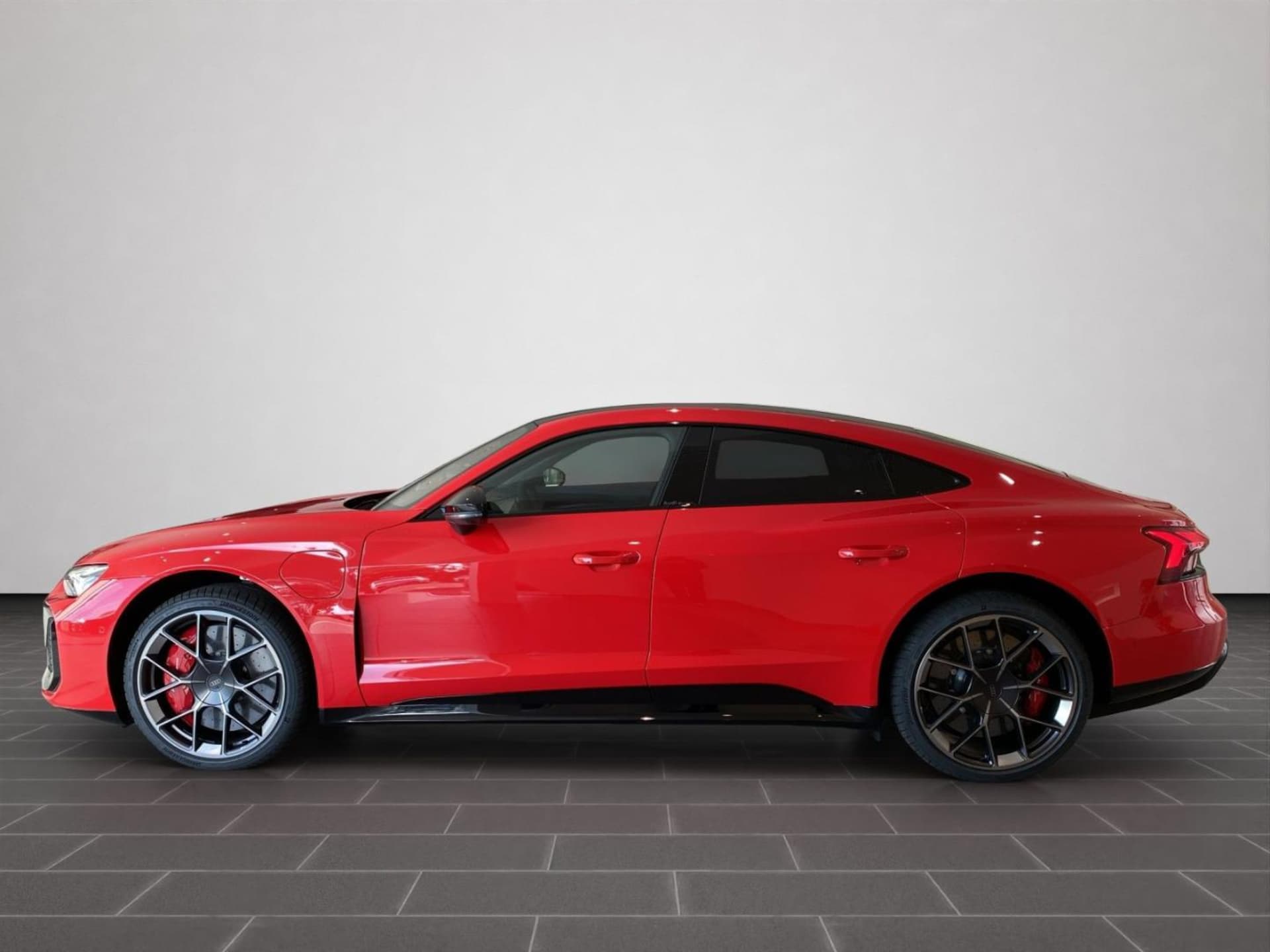 Audi RS e-tron GT performance