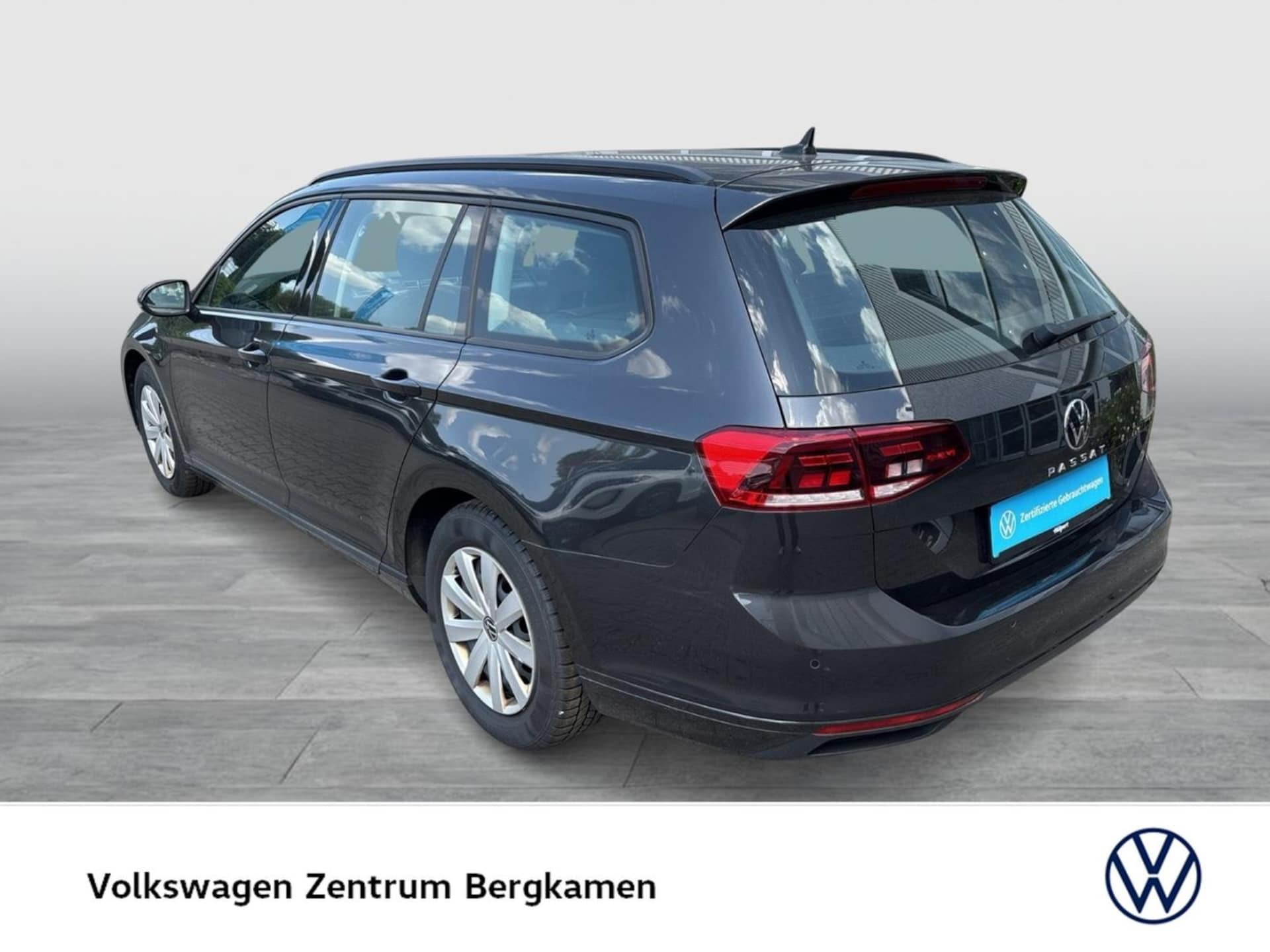 Volkswagen Passat Variant Basis-Modell