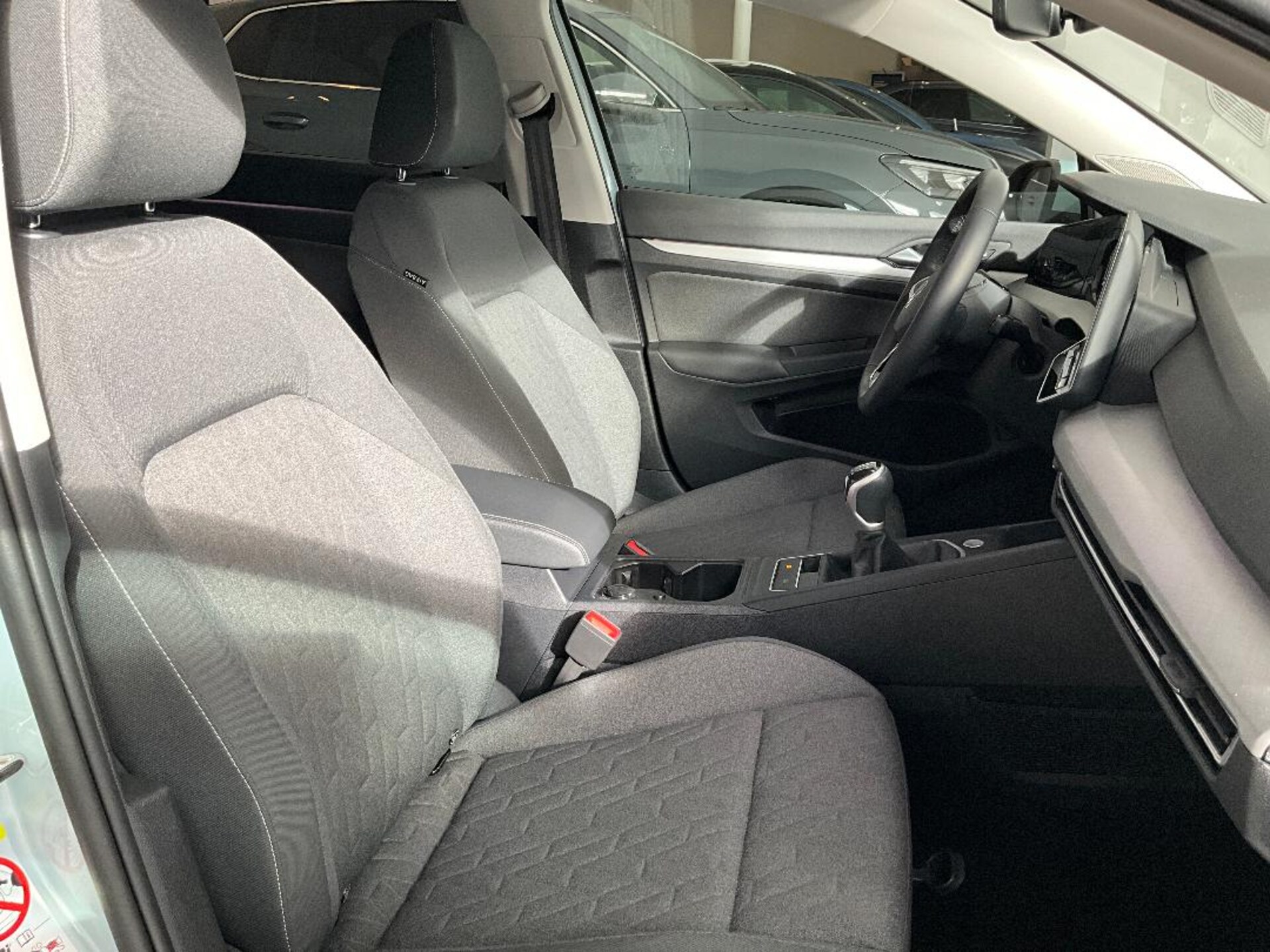 Volkswagen Golf Life