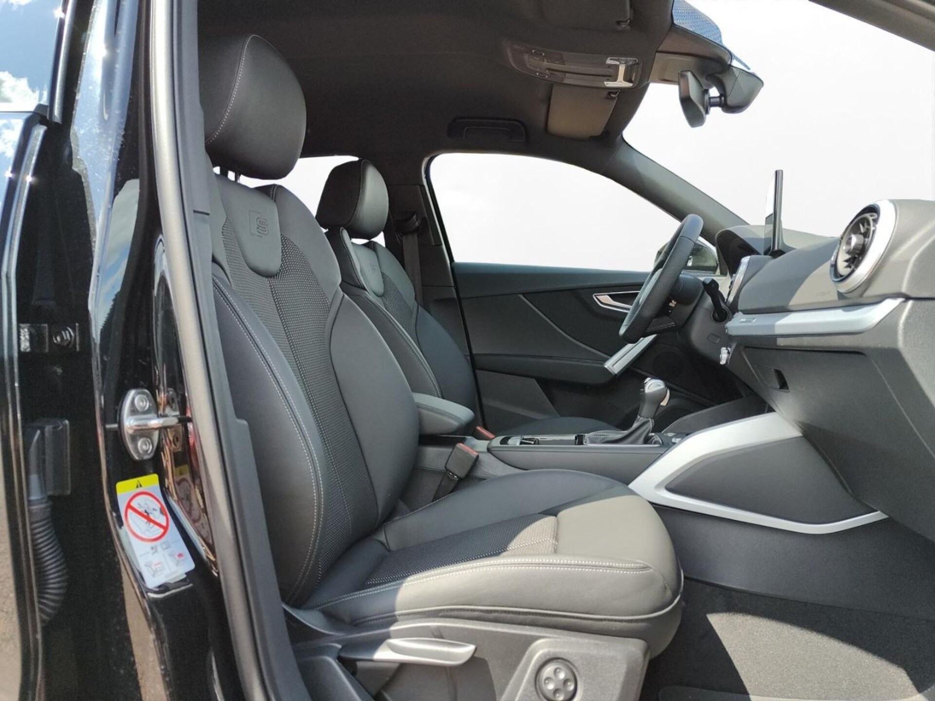 Audi Q2 S line