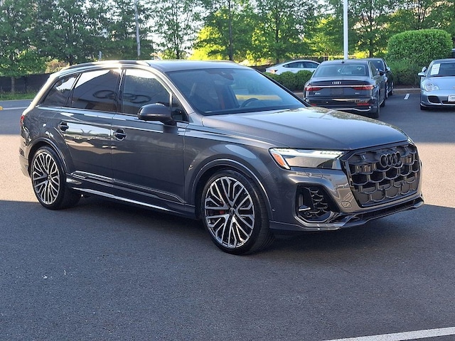 2025 Audi SQ7