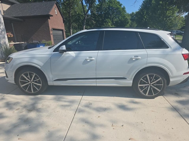 2023 Audi Q7