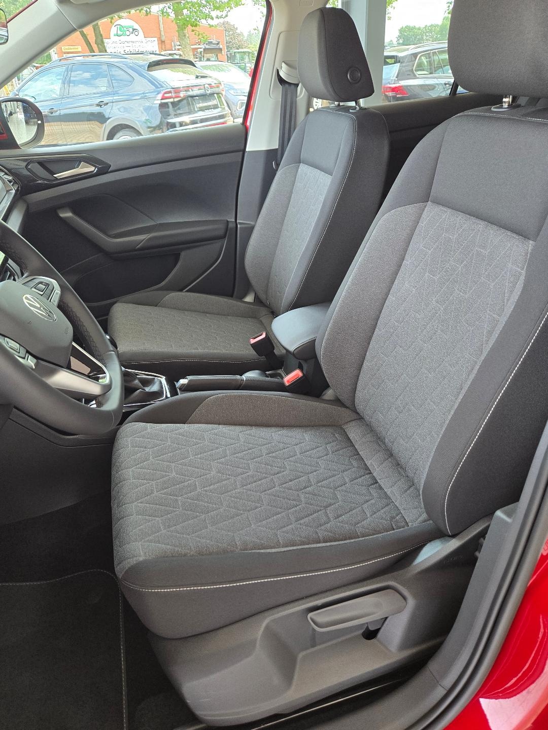 Volkswagen T-Cross Life