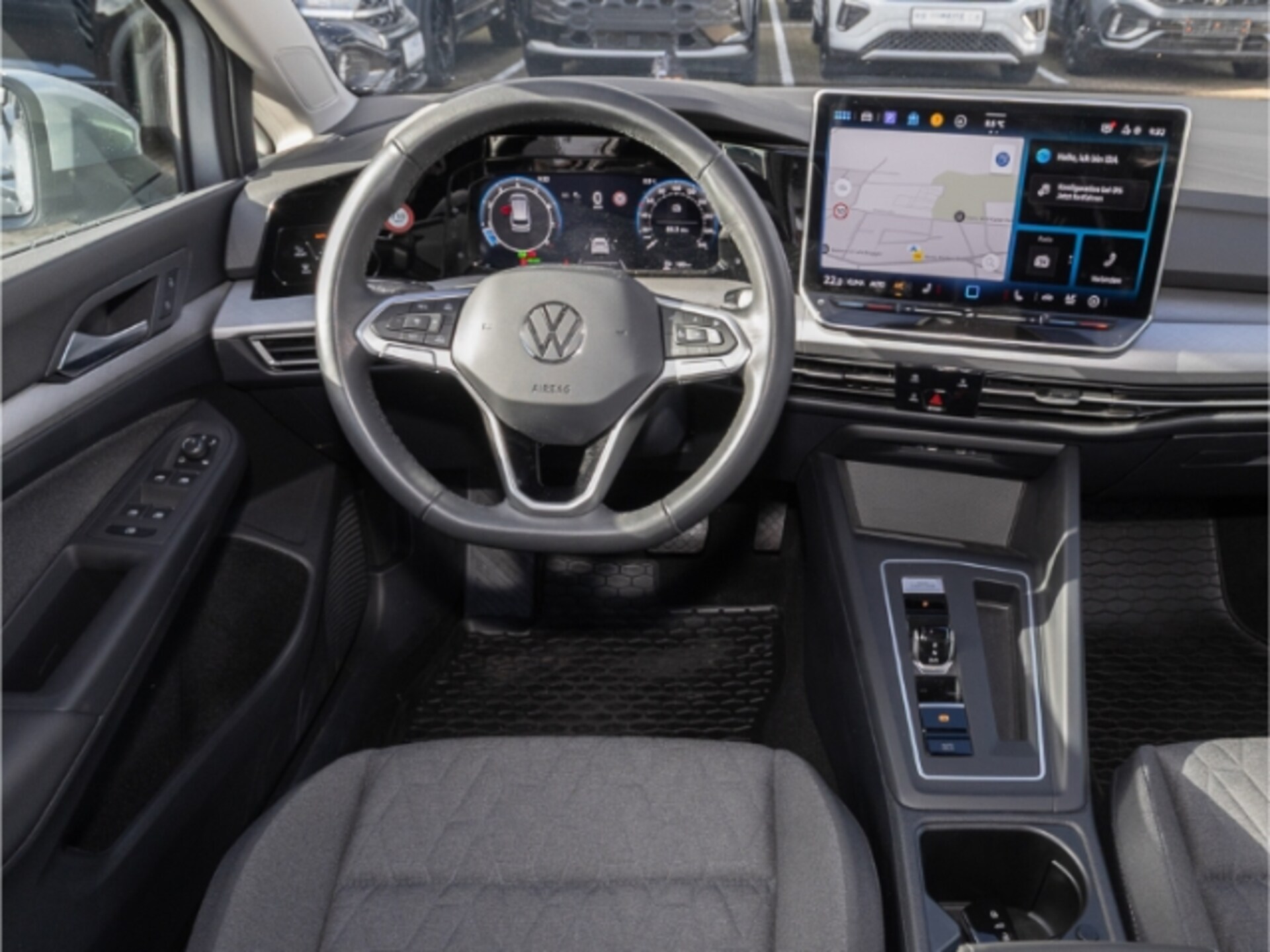 Volkswagen Golf Variant Life