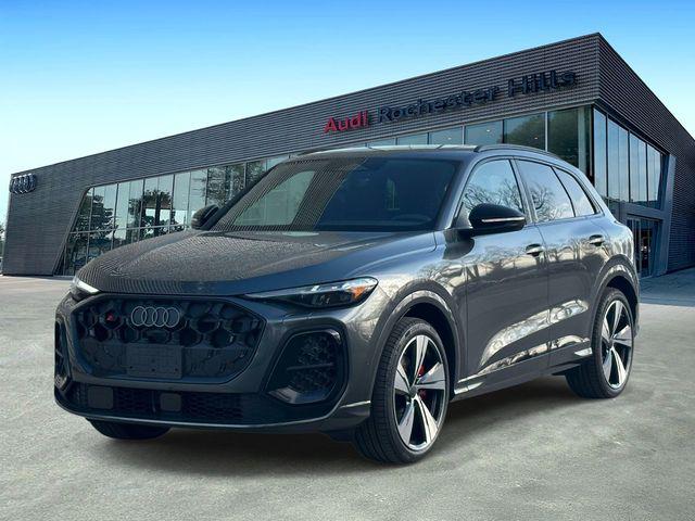 2026 Audi SQ5 Premium Plus quattro's photo