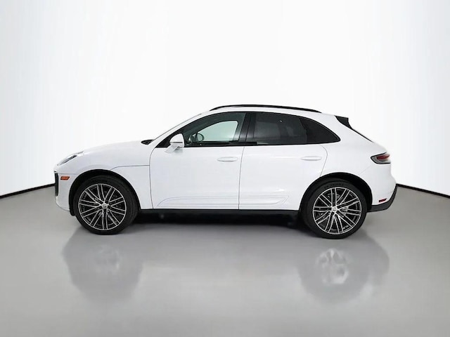 2023 Porsche Macan
