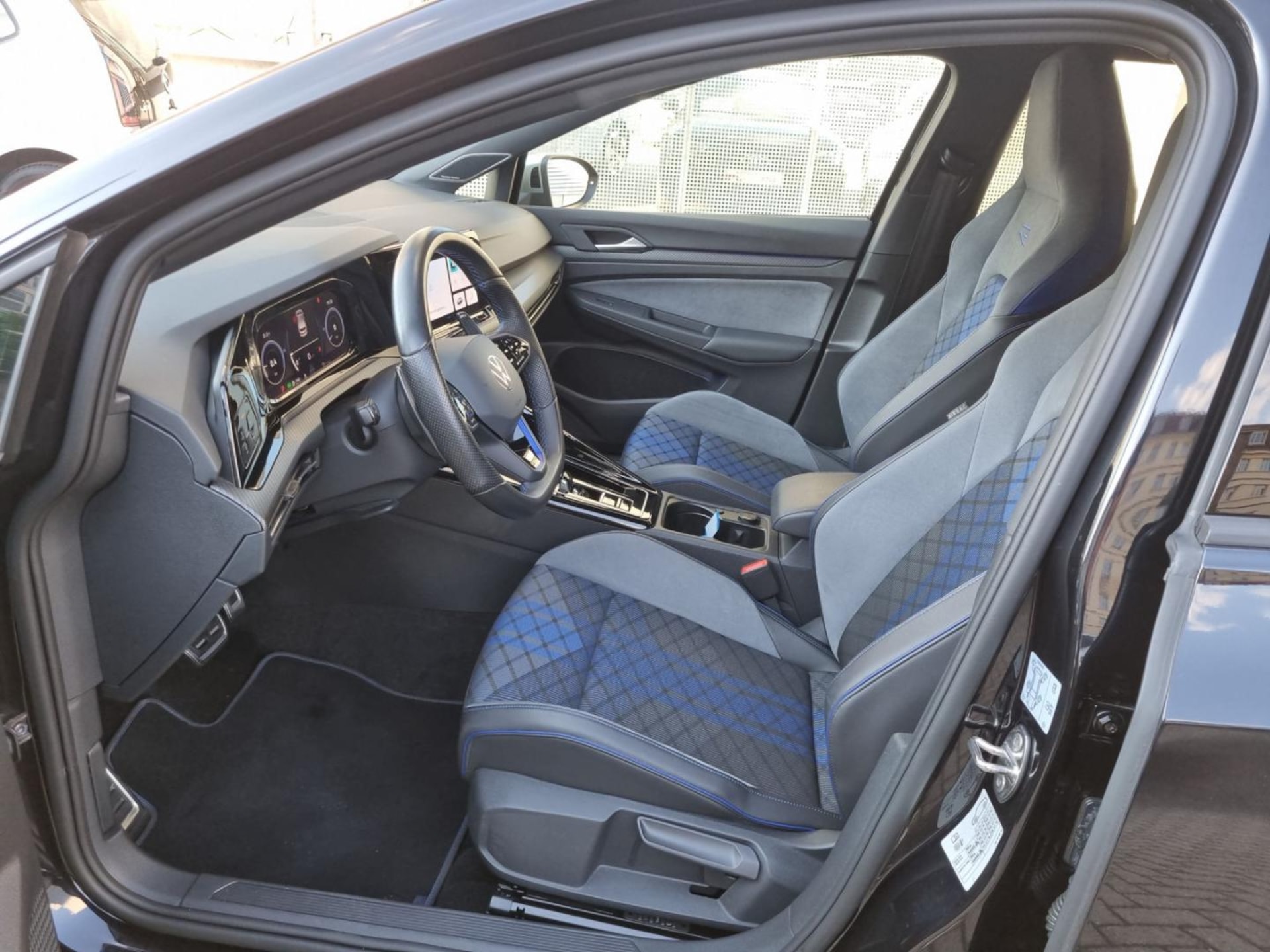 Volkswagen Golf R