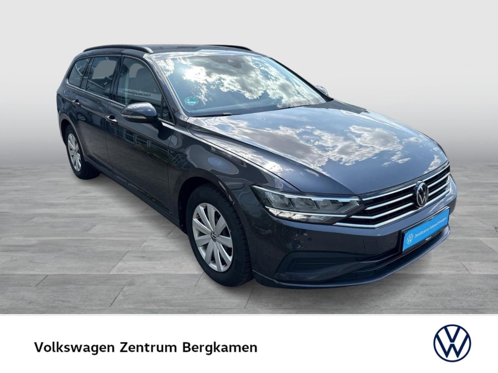 Volkswagen Passat Variant Basis-Modell