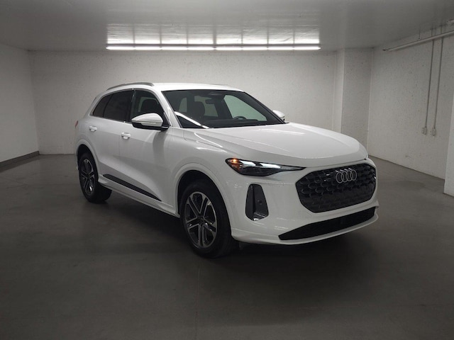 Image de {{modelName}} 2025 Audi Q5