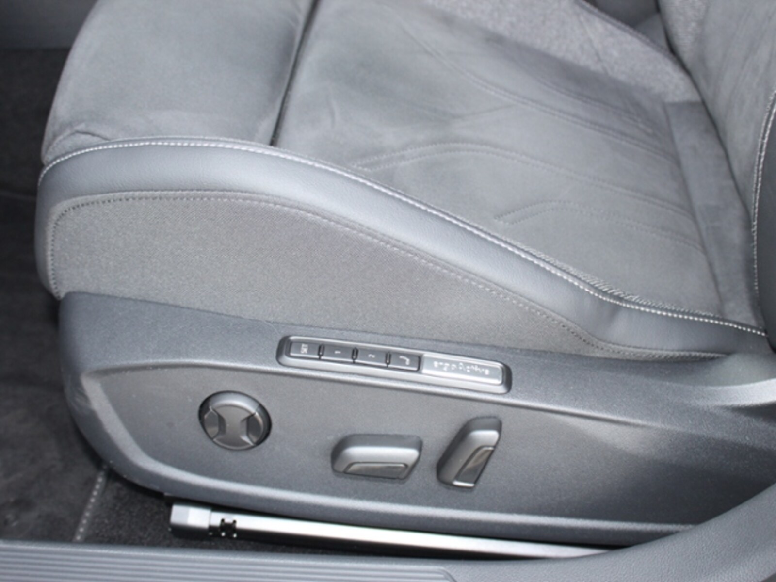 Volkswagen Golf Variant – Bild 12
