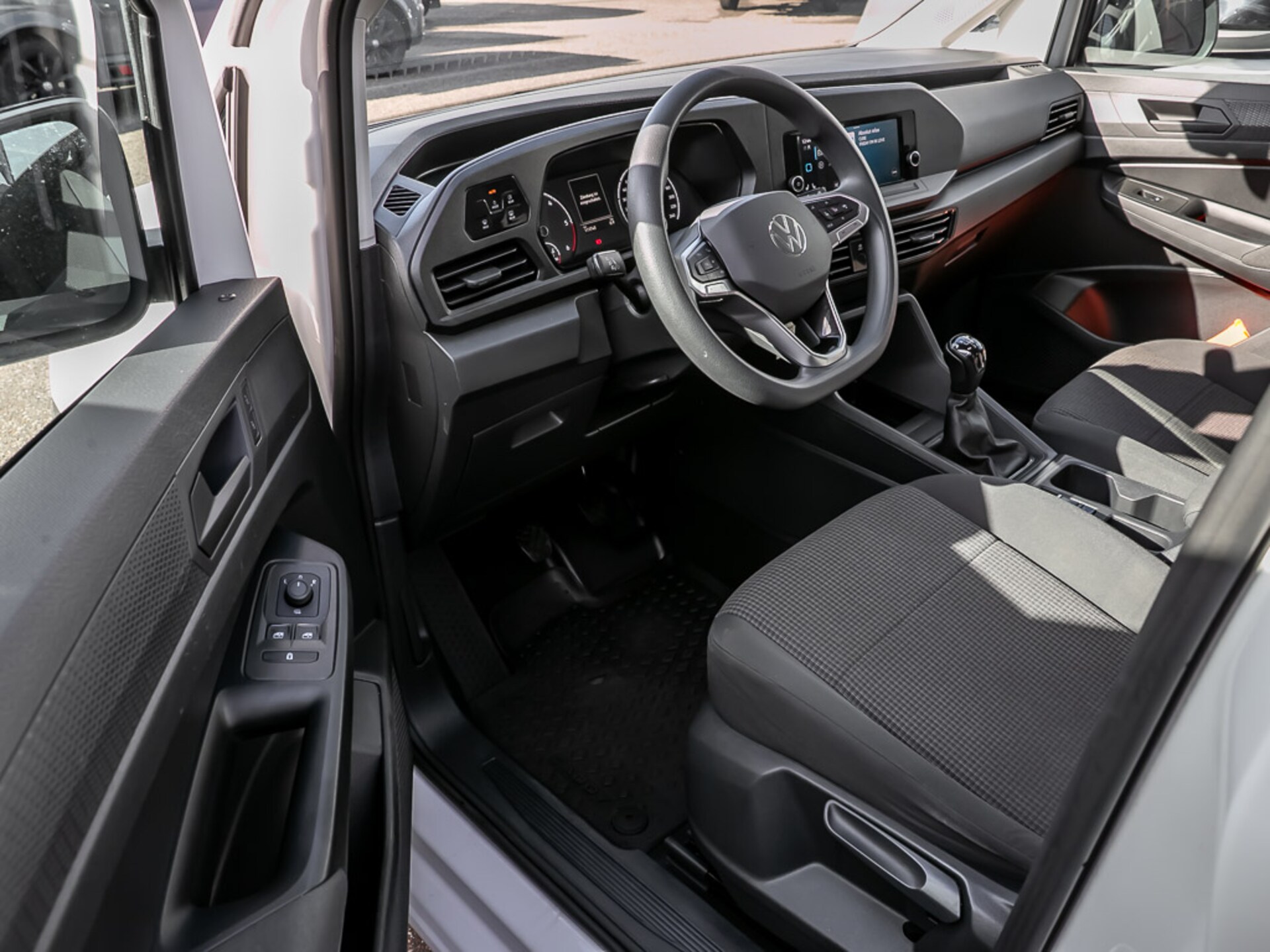 Volkswagen Caddy Maxi Basis-Modell