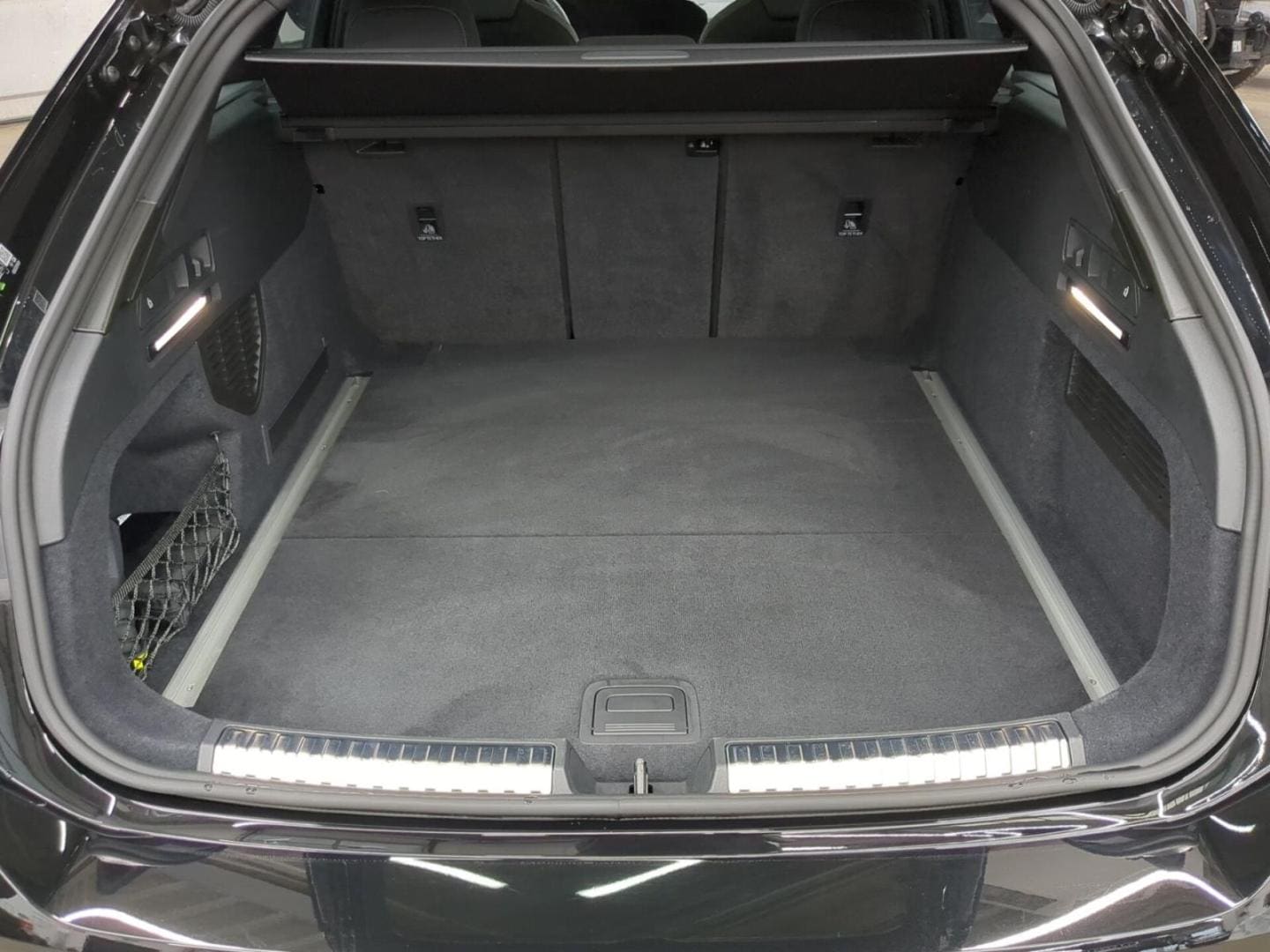 Bild über Audi A6 Avant edition one TDI quattro 150 kW S tronic - für weitere Informationen kontaktieren Sie den Audi Partner