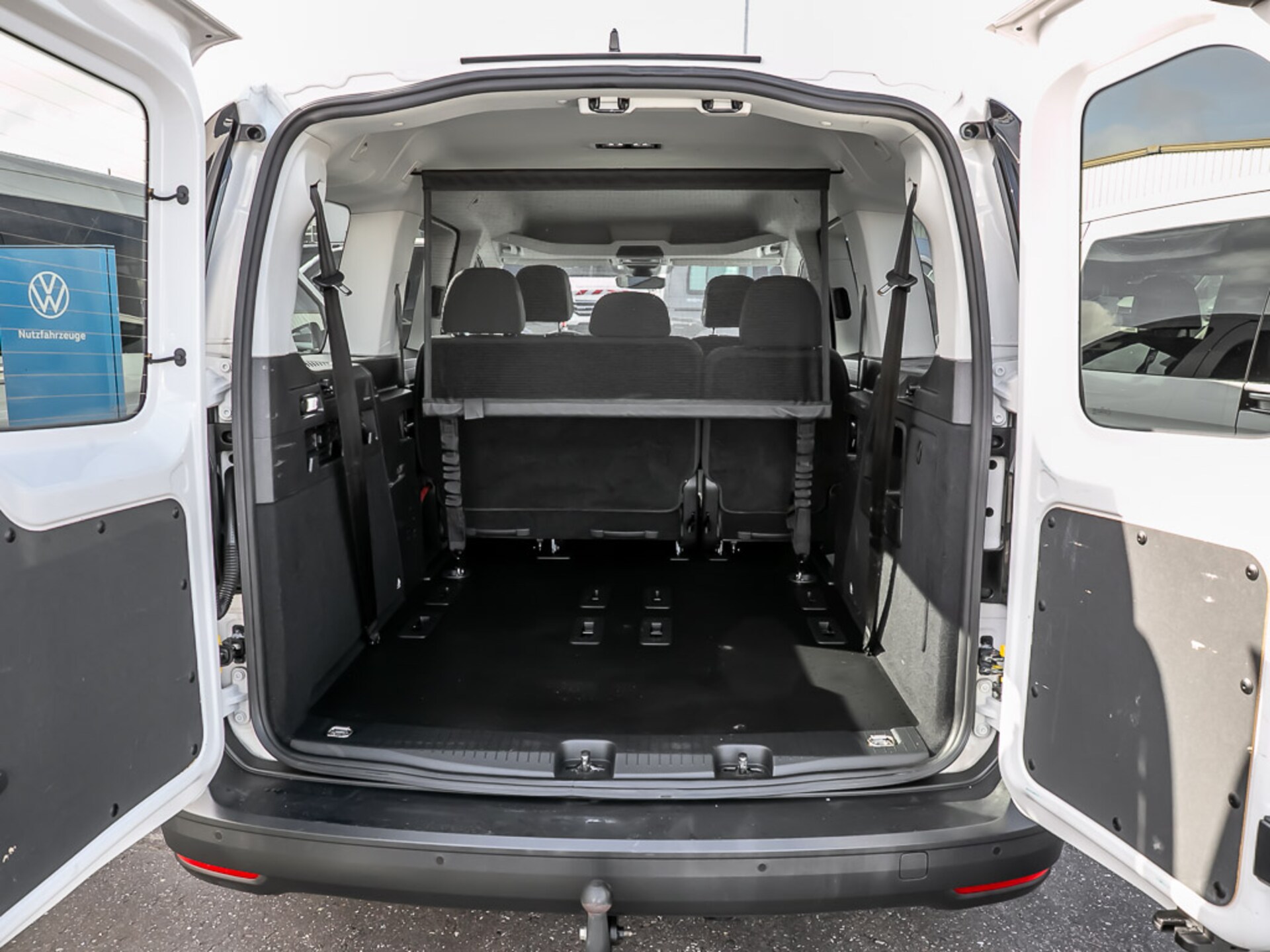 Volkswagen Caddy Maxi Basis-Modell