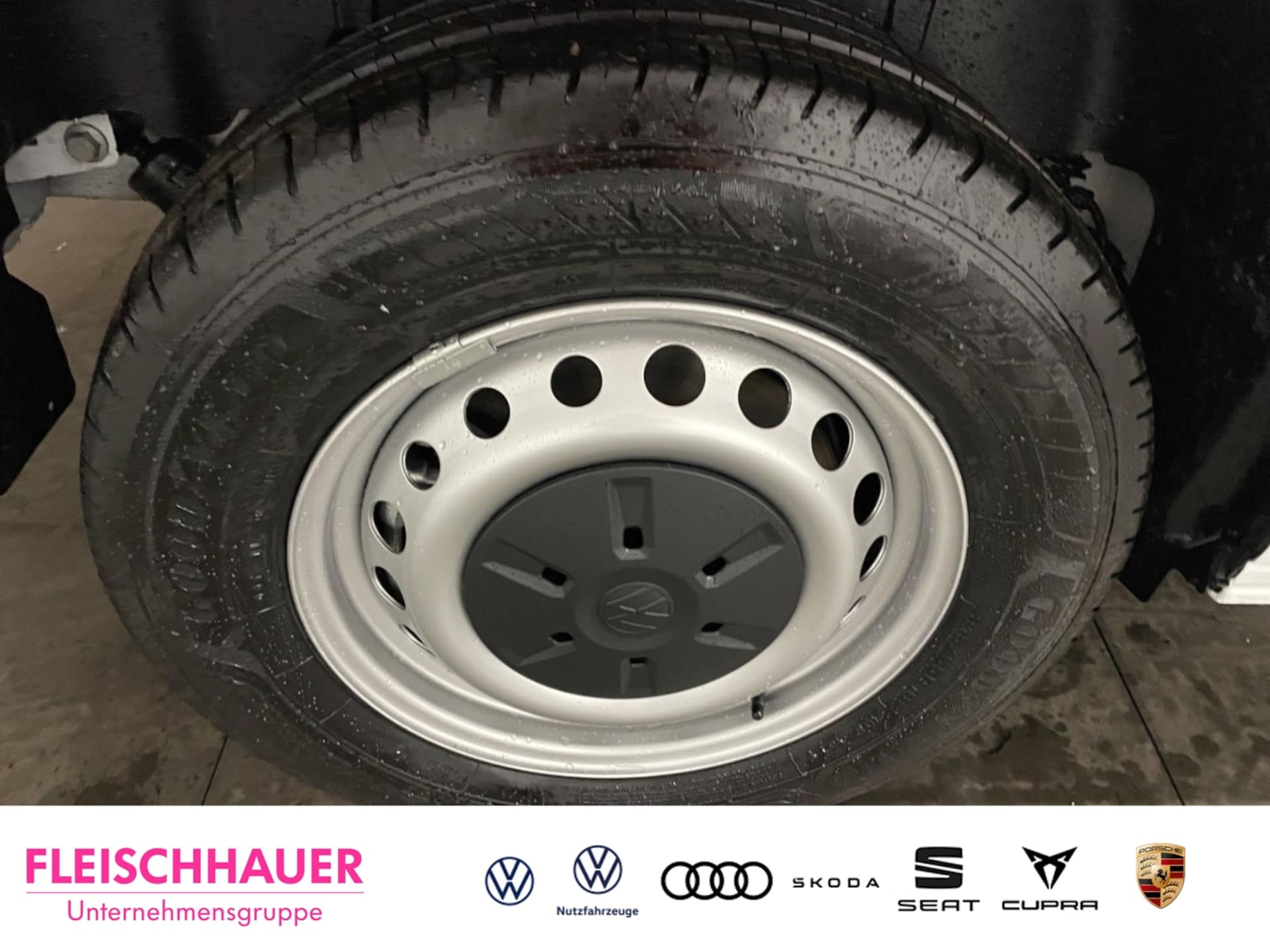 Volkswagen Transporter Kasten kurzer Radstand