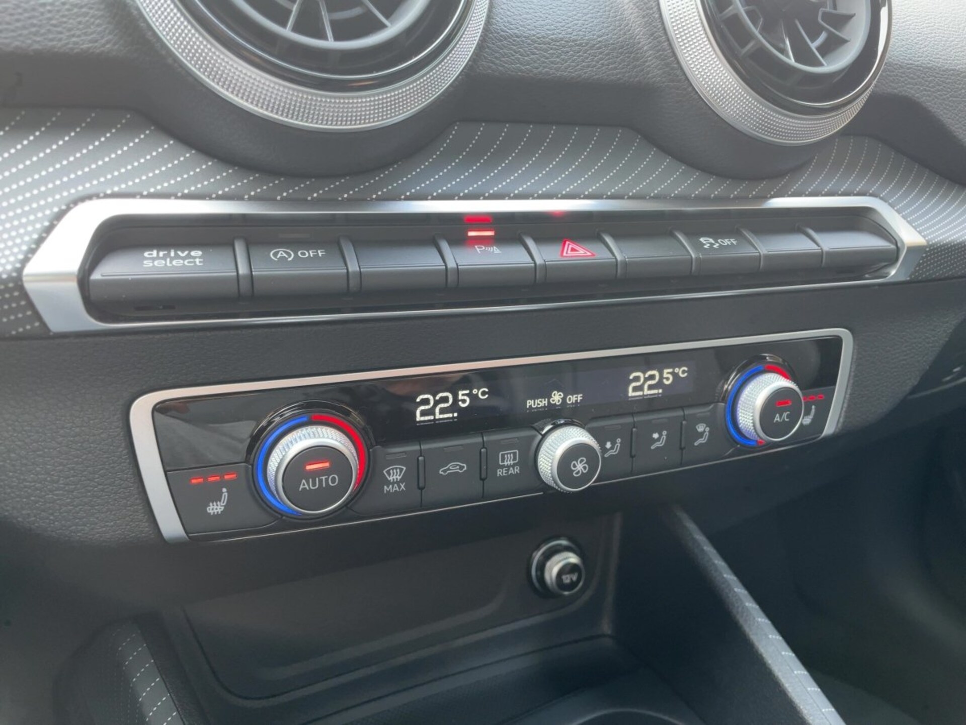 Audi Q2 S line