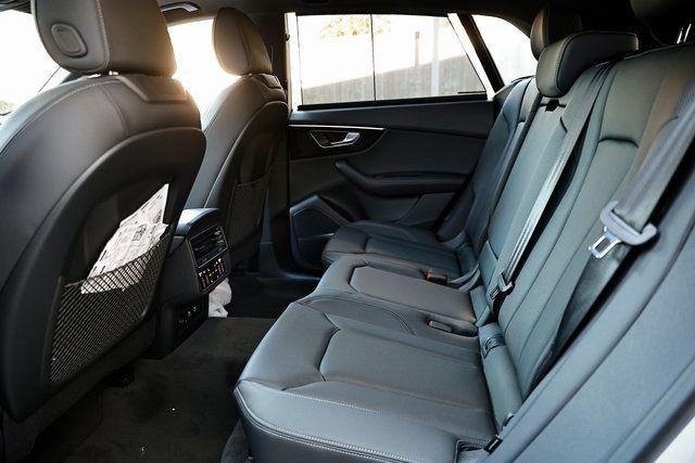2026 Audi Q8 Premium Plus - Photo 25